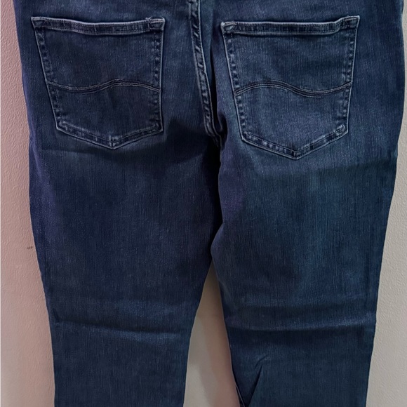 Jeans - Picture 2 of 2